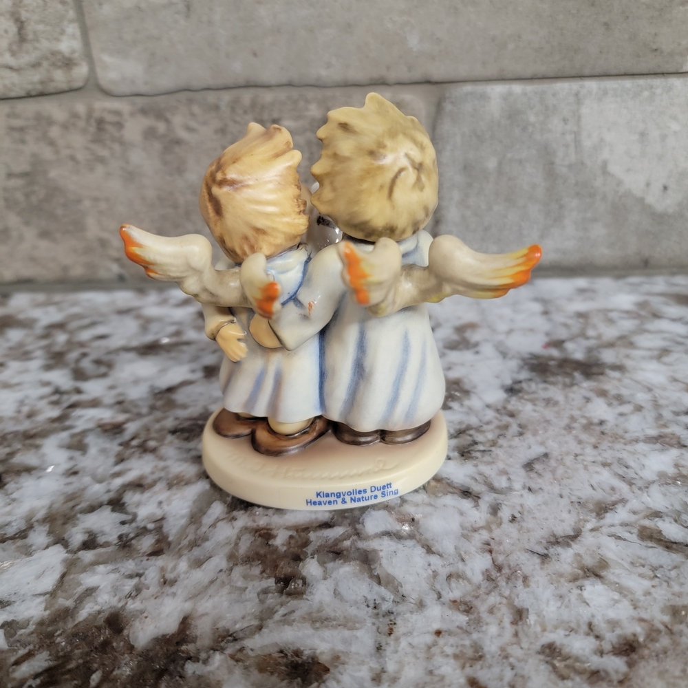 Heaven & Nature Sing Hummel Angel Figurine in Cream and Blue - Picture 5 of 5
